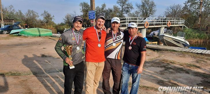 Изображение 1 : Командное серебро на Чемпионате Краснодарского края по ловле спиннингом в лодках.