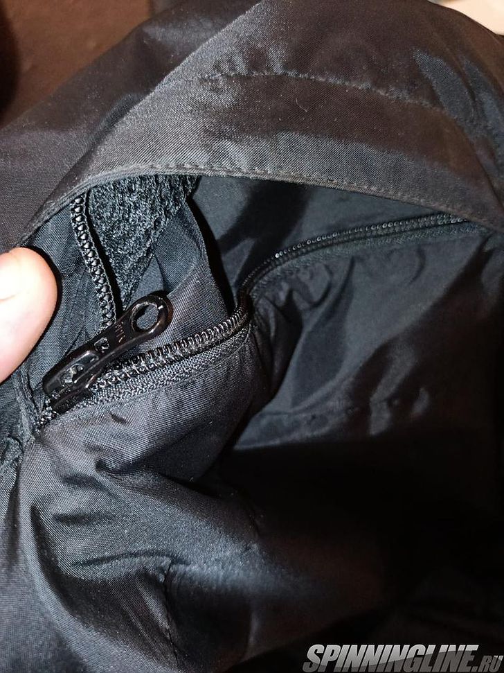 Изображение 16 : Куртка Daiwa Wind Jacket Black – ветровка в классическом понимании