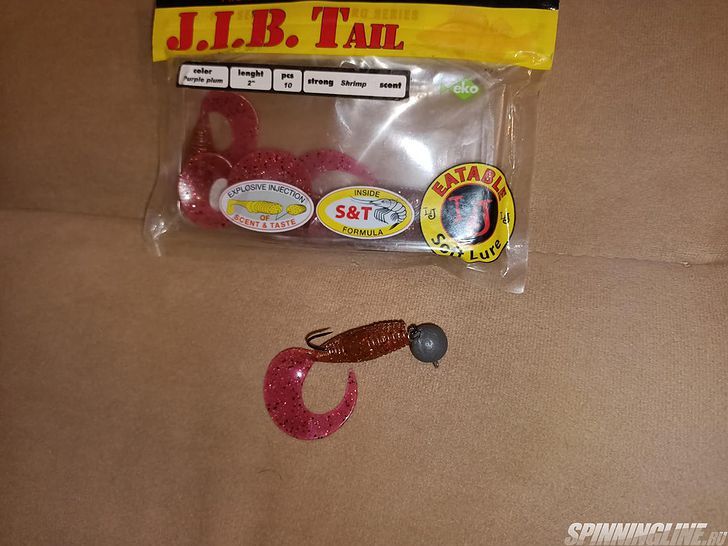 В этом обзоре я хотел бы рассказать именно о Lucky John J.I.B Tail в размере 2 дюйма